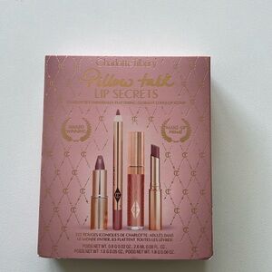 Charlotte Tilbury pillow talk lip secrets set